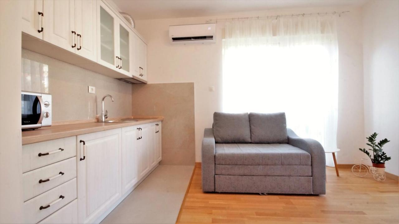 Kala Rooms & Suites Budva Exteriör bild