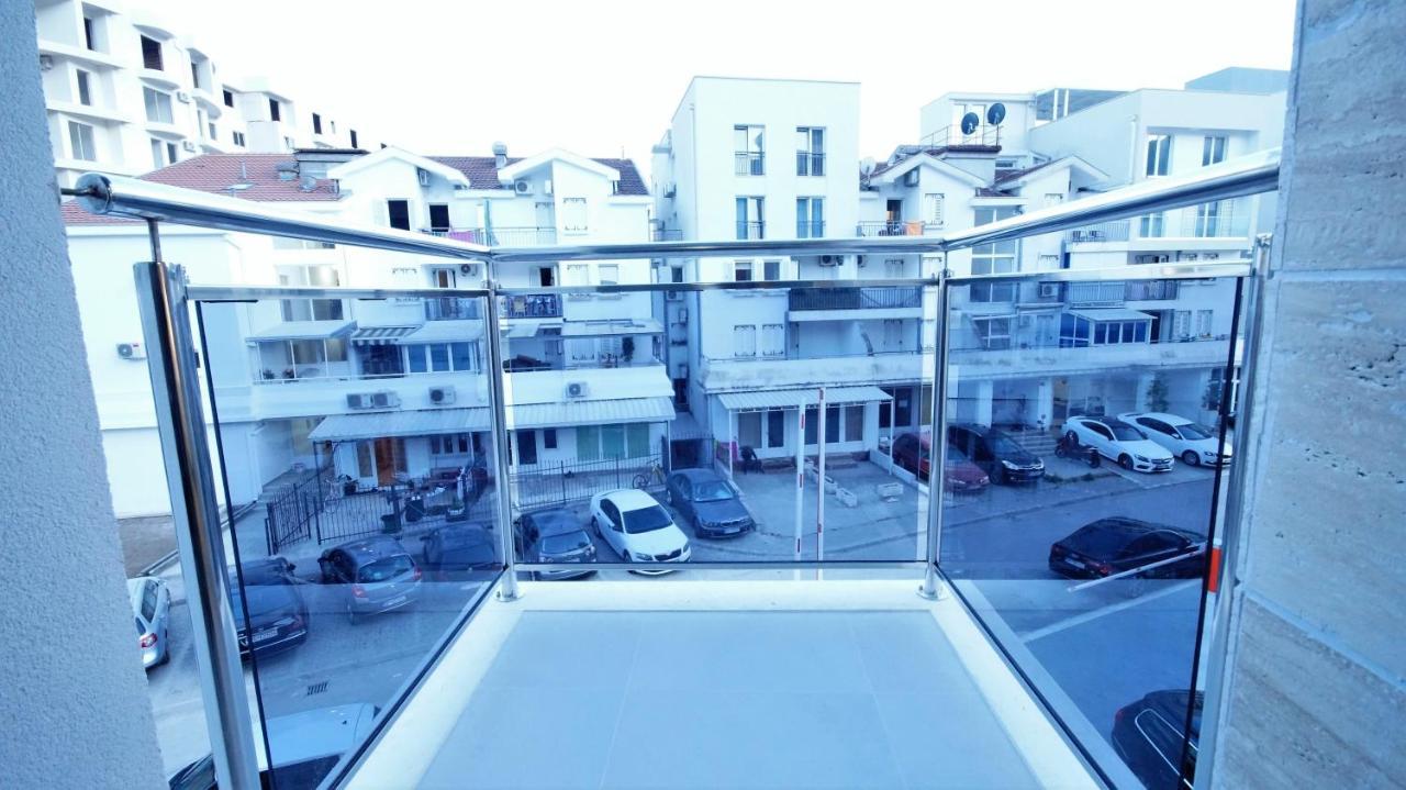 Kala Rooms & Suites Budva Exteriör bild